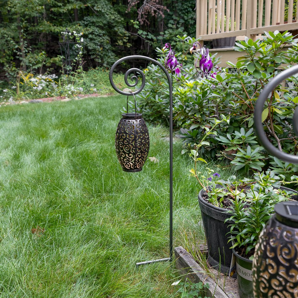 Wrought Iron Trivets – Decorative and Functional Plant &amp; Kitchen Accessories Achla Designs