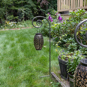 Wrought Iron Trivets – Decorative and Functional Plant & Kitchen Accessories Achla Designs
