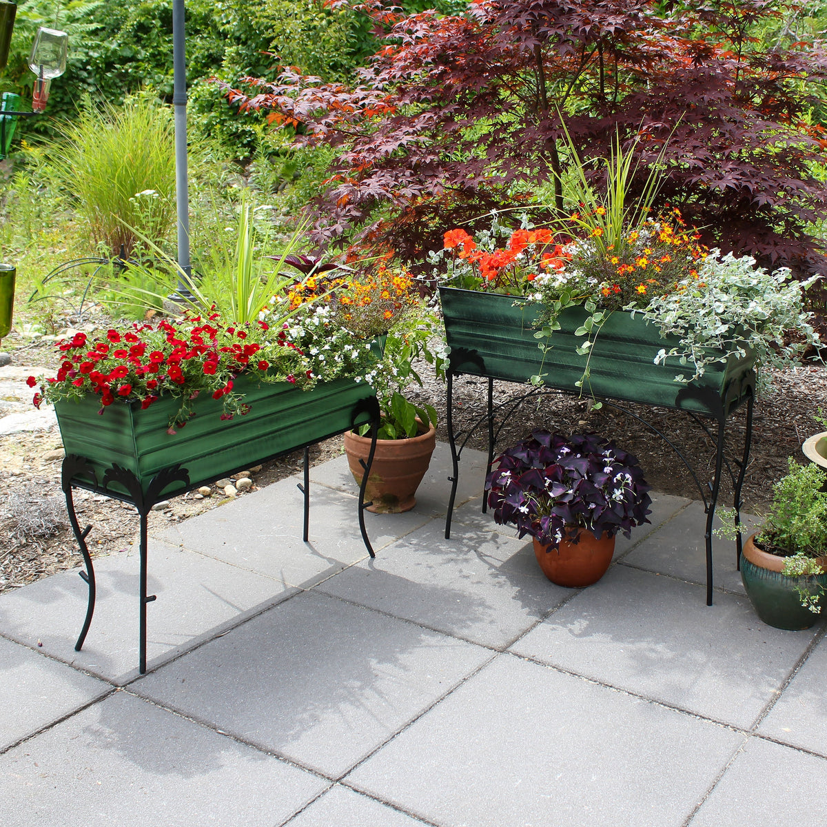 36" Green Flower Box with Flora Stand, 25-in H Flower Box