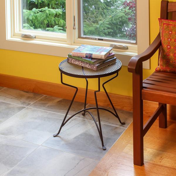 Capri Plant Stand Plant Stand