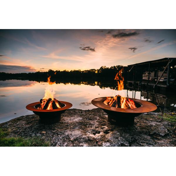 Saturn w/lid Fire Pit