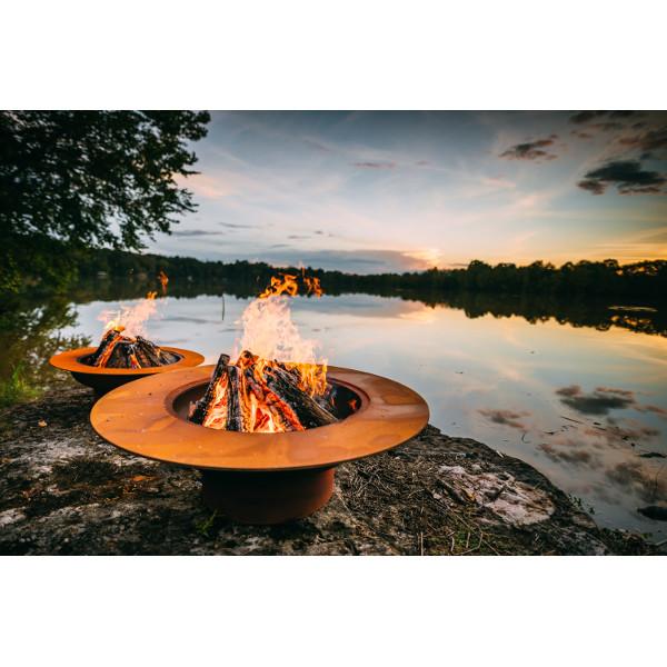 Saturn w/lid Fire Pit