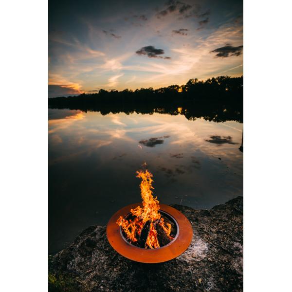 Saturn w/lid Fire Pit