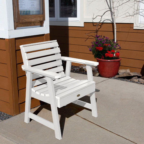 The Sequoia Professional Commercial Grade Glennville Lounge Chair Lounge Chair