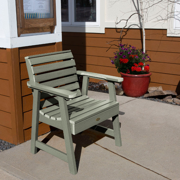 The Sequoia Professional Commercial Grade Glennville Lounge Chair Lounge Chair